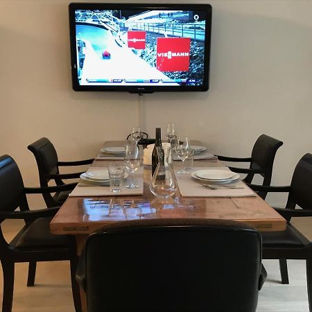 2 Room Messe Kongress Stadion ドルトムント エクステリア 写真